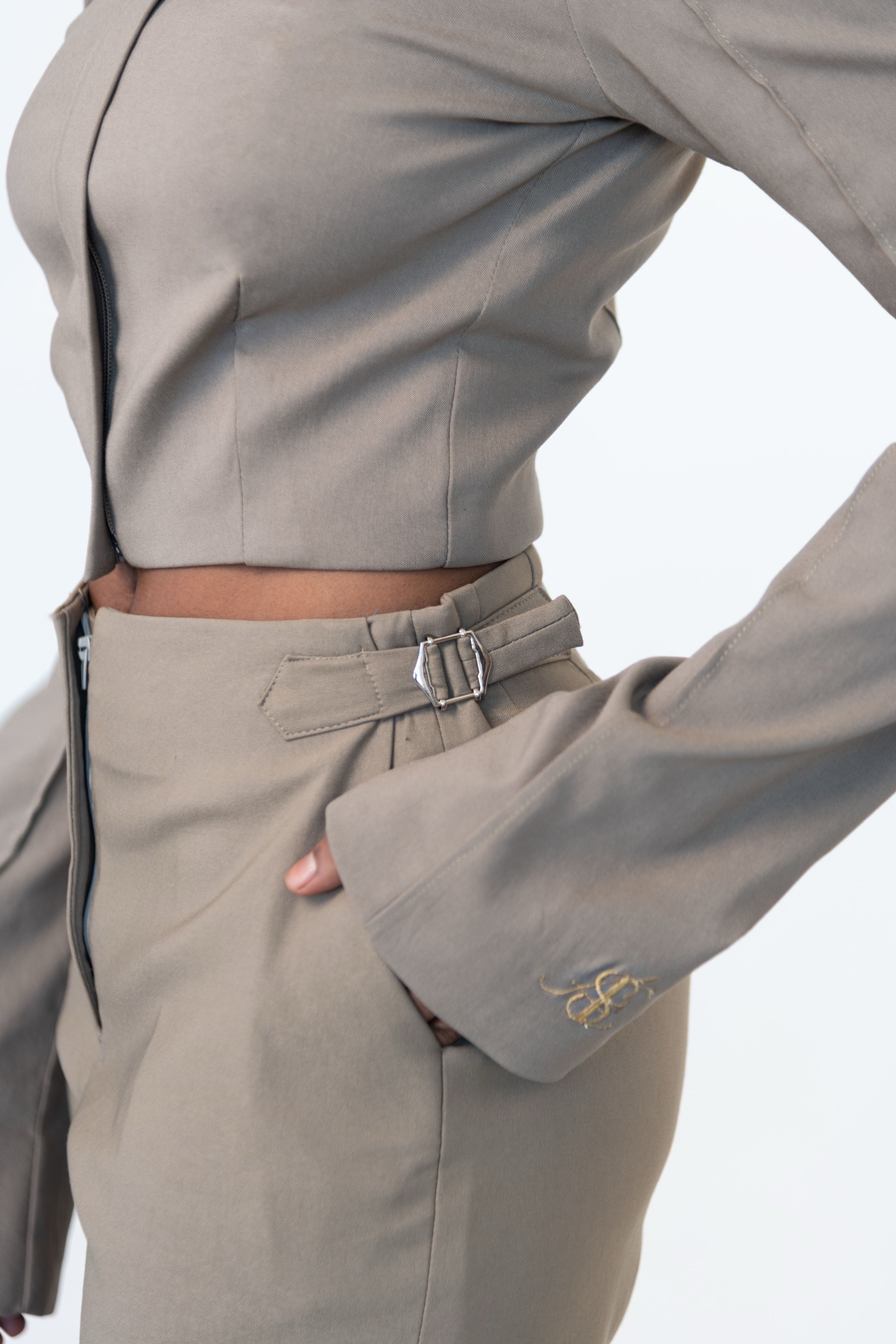 Cintra Cropped Jacket – Anashé Co
